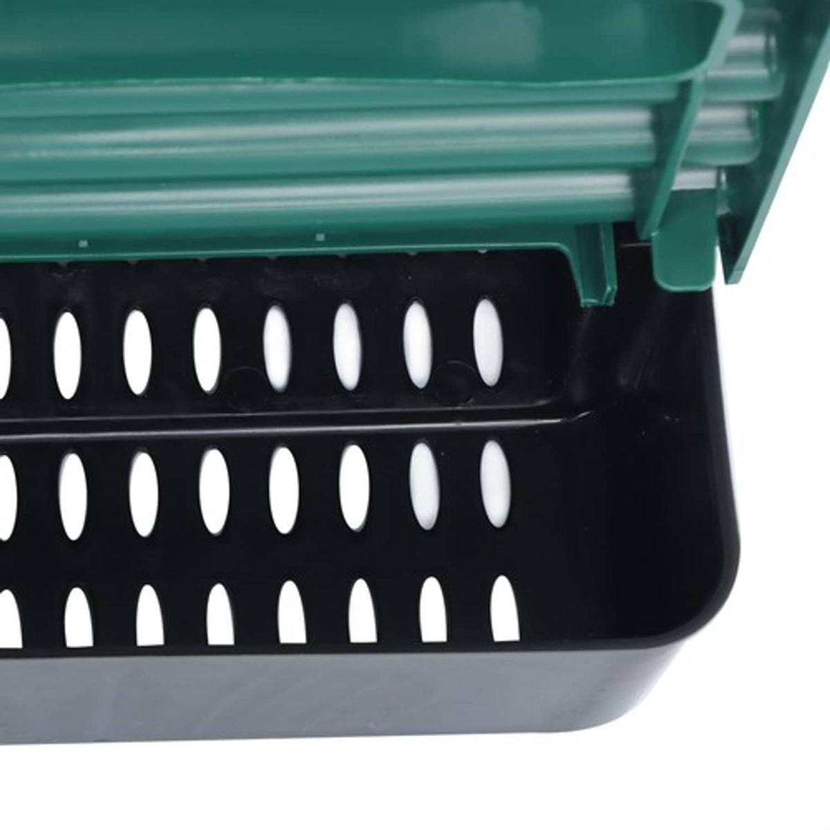 Solid Spare Chicken Nesting Boxes Metal Chicken Egg Laying Box with Perch 4 Hole