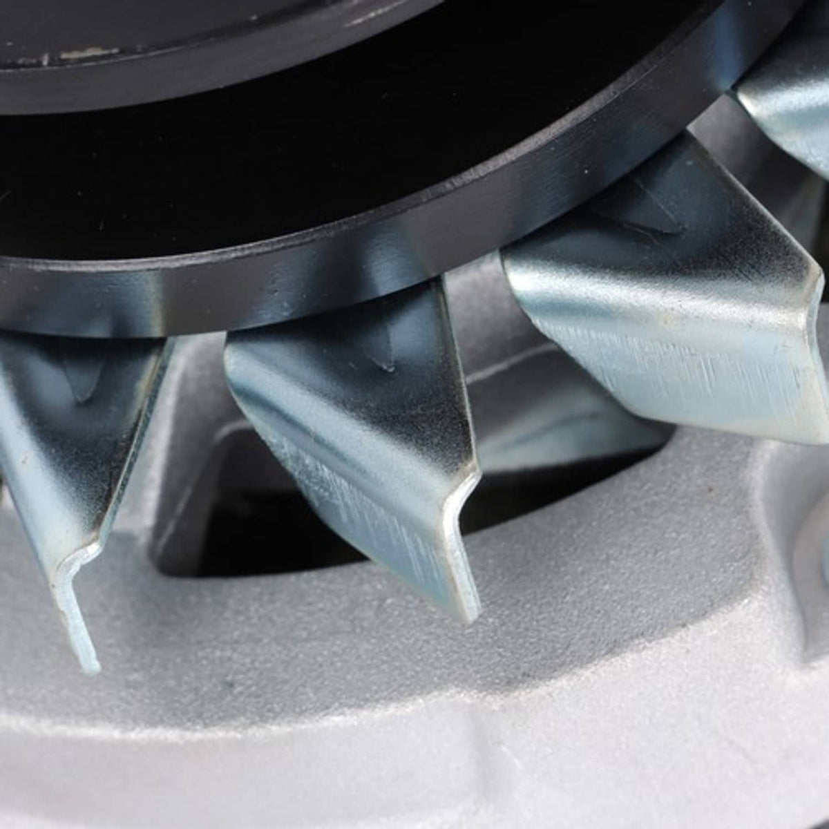Solid Spare 600-821-6130 generator is suitable for KOMATSU PC310 PC400 PW100 PW150 New