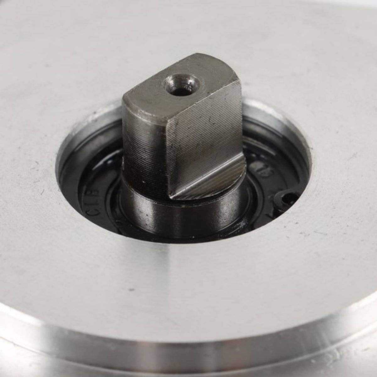 Solid Spare Hydraulic Pump Fits For Kubota Tractor B7200 B6200 B5200 B1600 67111-76100