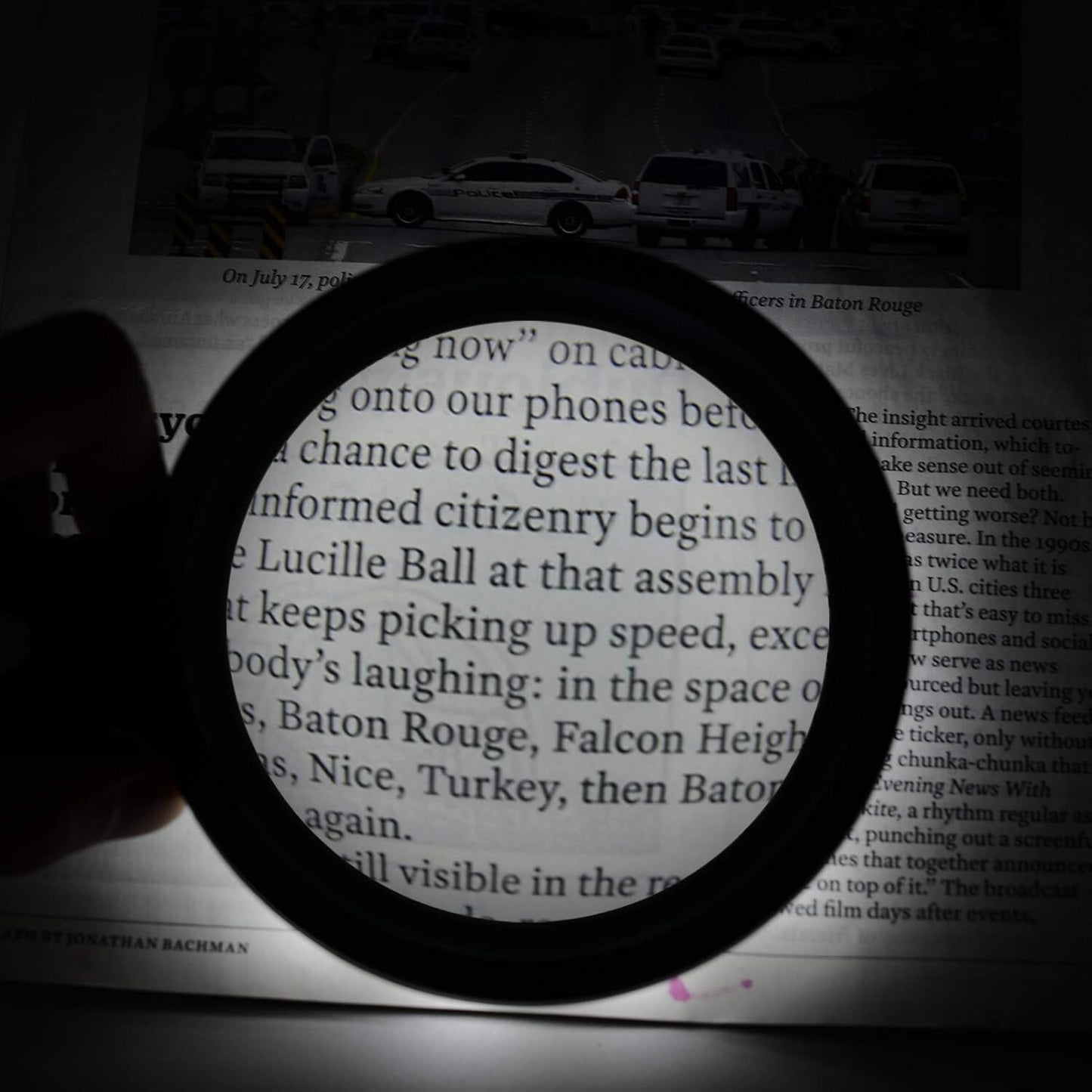Magnifying Glass with Light, 10X Handheld Large Magnifying Glass 12 LED Illumina