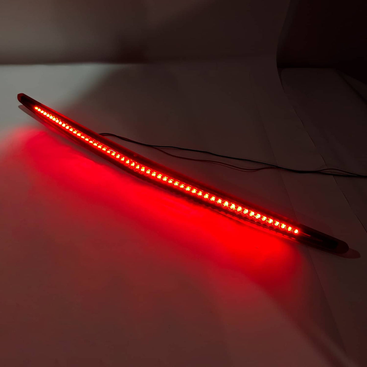 Solid Spare Full LED Third 3RD Tail Brake Light Rear Stop Lamp For Cadillac DTS Red