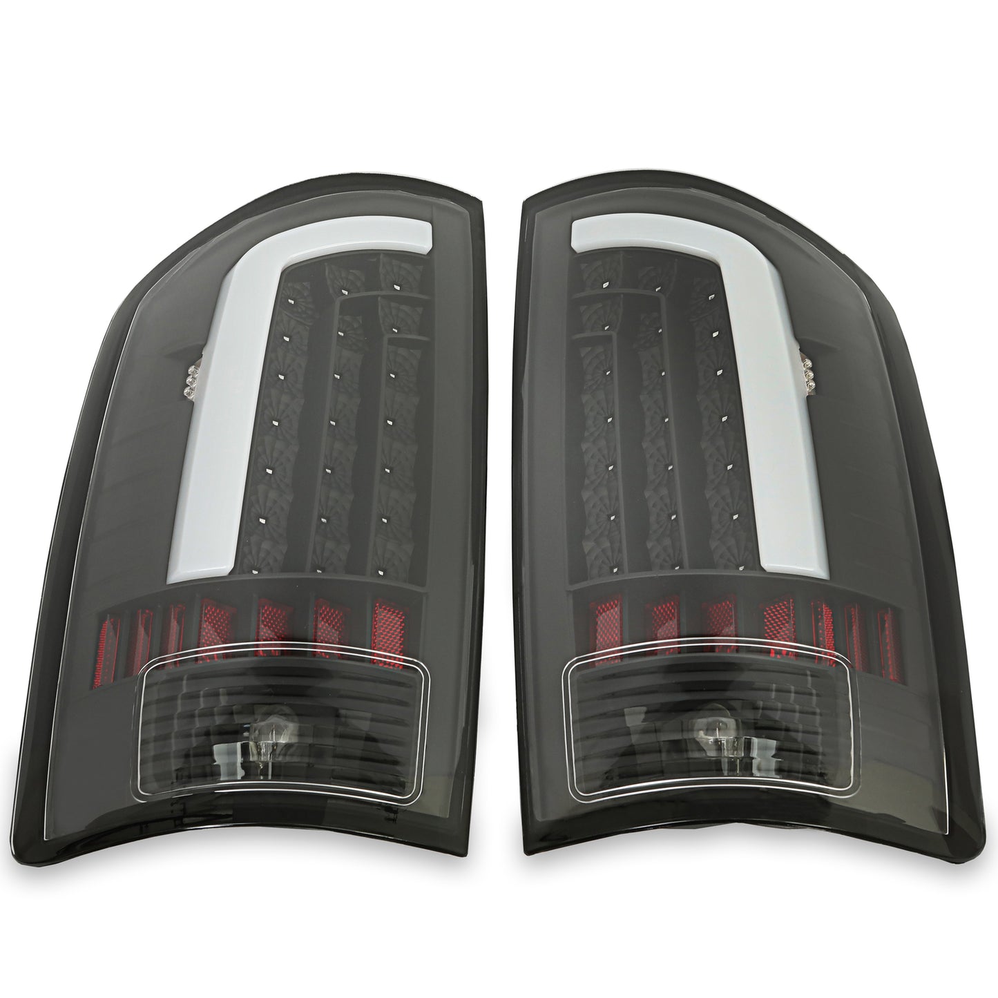 Solid Spare For 2002 2003-2006 Dodge Ram 1500 2500 3500 LED Tail Lights Brake Lamps Clear