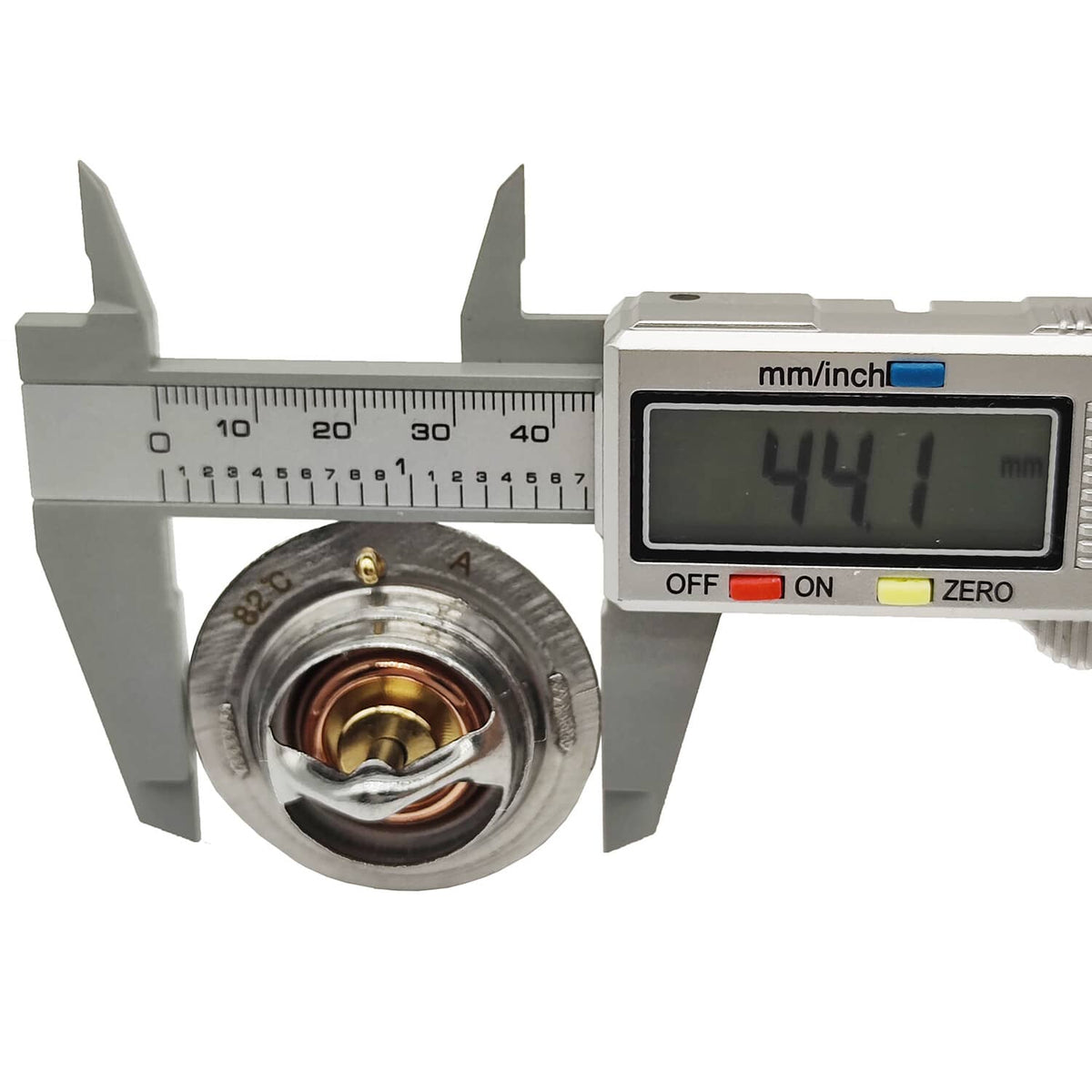 Solid Spare 82°C Thermostat Fit for John Deere HPX615E STRAIGHT BLADE Z840A Mower M123434