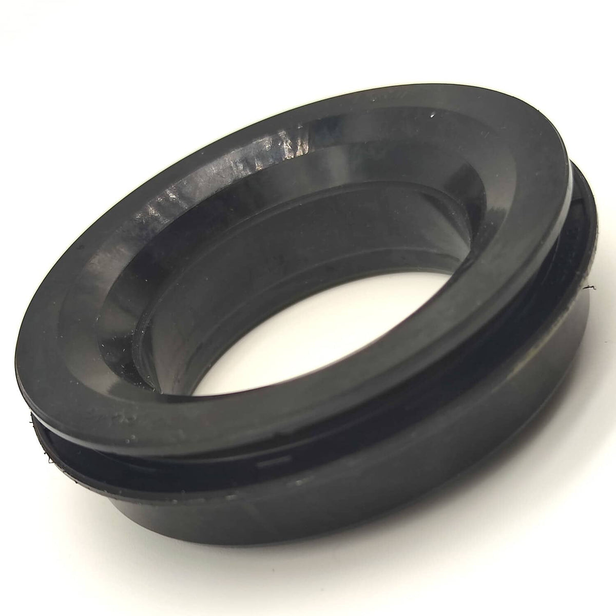 Solid Spare 3021-0006 Front Axle Oil Seal for Kubota 34070-13370 L3240 L2900DT L2900DTGST