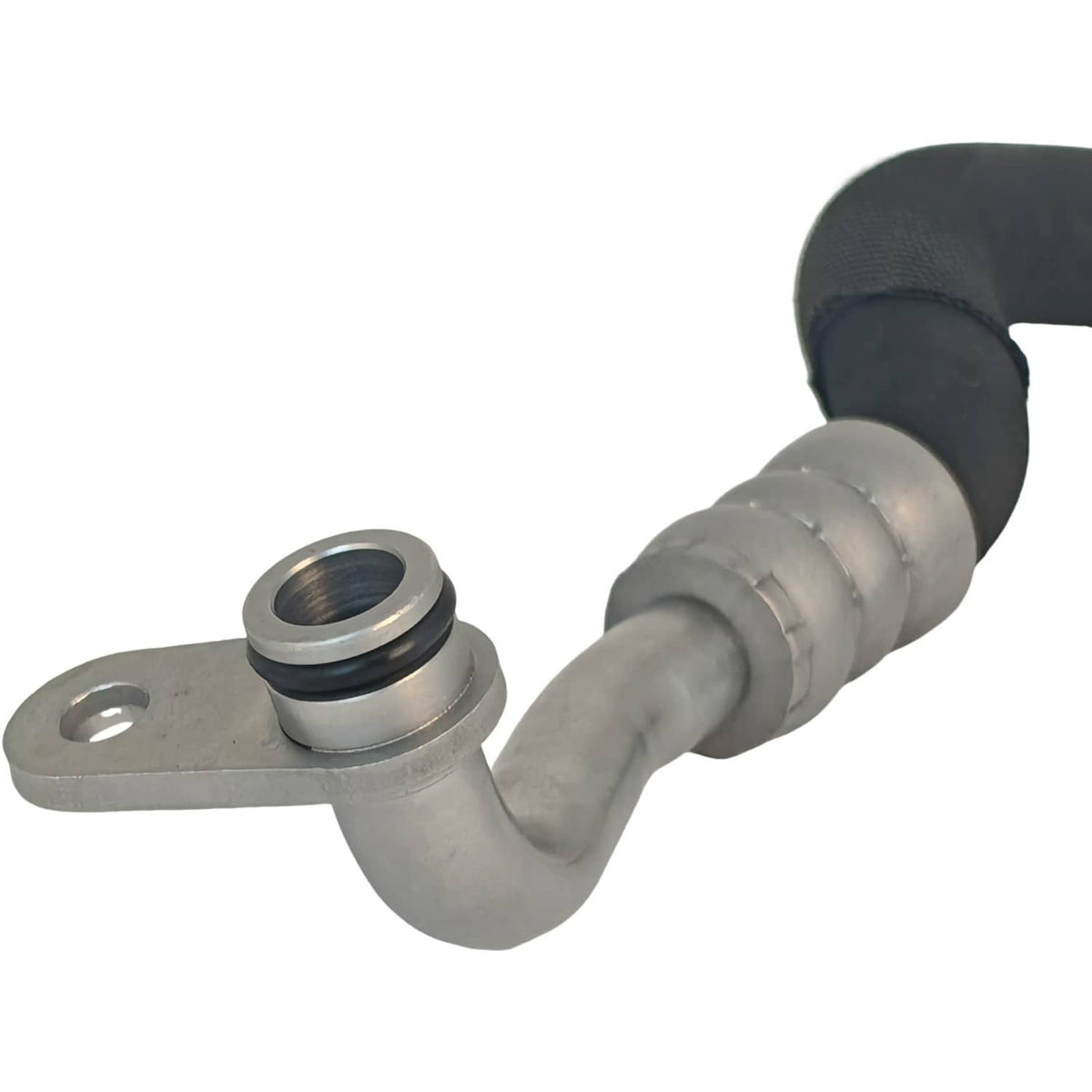 Solid Spare 2008-2010 17227560980 Outlet Oil Cooler Hose Fit for BMW E61 E60 535i