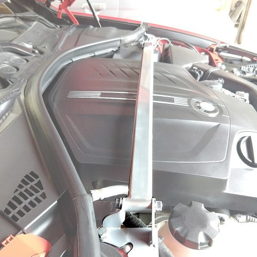 Solid Spare Front Engine Upper Strut Bar Tower Brace For 12-18 BMW 3 Series F30/F31/F34/F35