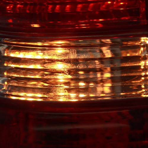 Solid Spare For Toyota Tacoma 2001-04 Pair Right+Left Side Incandescent Tail Lights Assembly