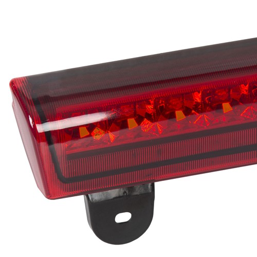 Solid Spare LED Third 3rd Brake Tail Light For Chevy Suburban Tahoe GMC Yukon 2000-2006 Red