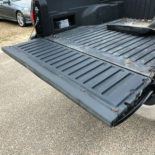 Solid Spare Primed Rear Tailgate ASSEMBLY Tail gate For Toyota Tacoma 2005-2013 2014 2015