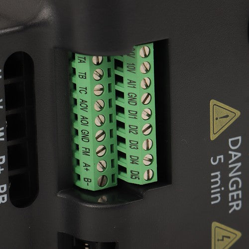 Solid Spare 2.2KW VFD 220V 3HP 1 to 3 Phase Variable Frequency Drive Inverter New