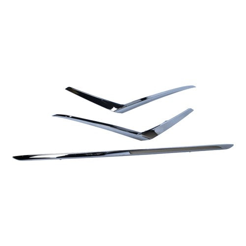 Left Right Lower Front Bumper Chrome Molding Fit For 2021-2024 Nissan Kicks S SV