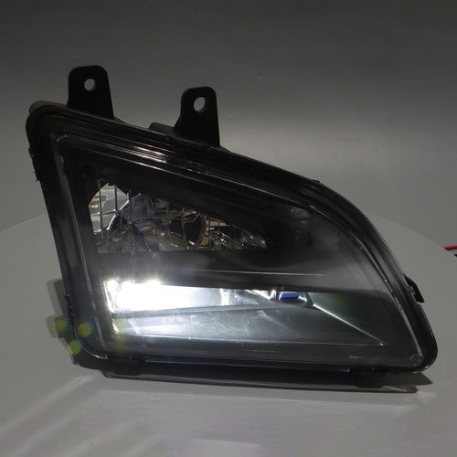 Solid Spare 82775828 For Volvo VNL Series 2018-2023 Fog Light Right Hand Passenger Side