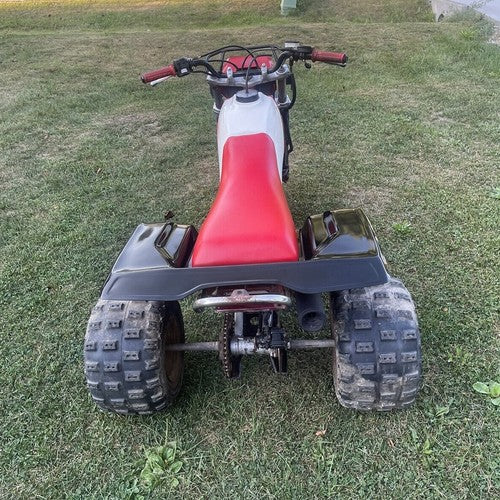 Solid Spare FOR HONDA ATC200X ATC 200X 83 - 85 BLACK PLASTIC FRONT AND REAR FENDER NEW SET