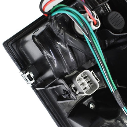 Solid Spare Rear LED Brake Tail Light LH Driver Side 8156004150 For Toyota Tacoma 2005-2015
