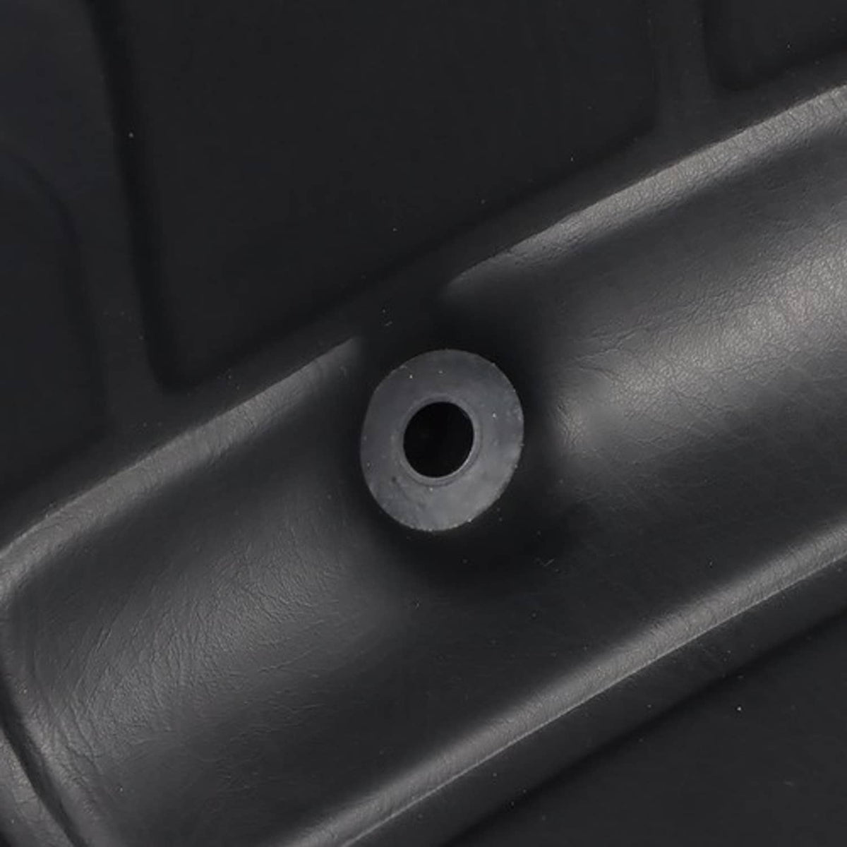 Solid Spare For Cub Cadet Dixie Chopper Dixon US High Back Lawn Mower Seat w/ Armrests Black