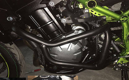 NEW Engine Guards Set Frame Sliders Protector Crash Bars fit For Z900 2017 Black