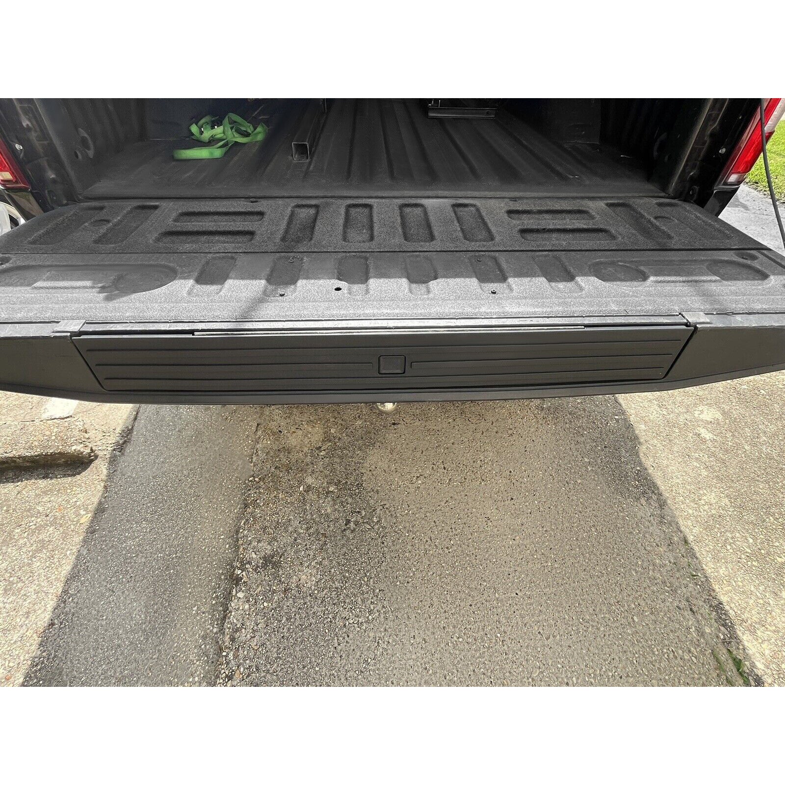 Solid Spare For 2015-2019 Ford F-150 Tailgate Moulding Cover With Flexible Step FL3Z9940602B