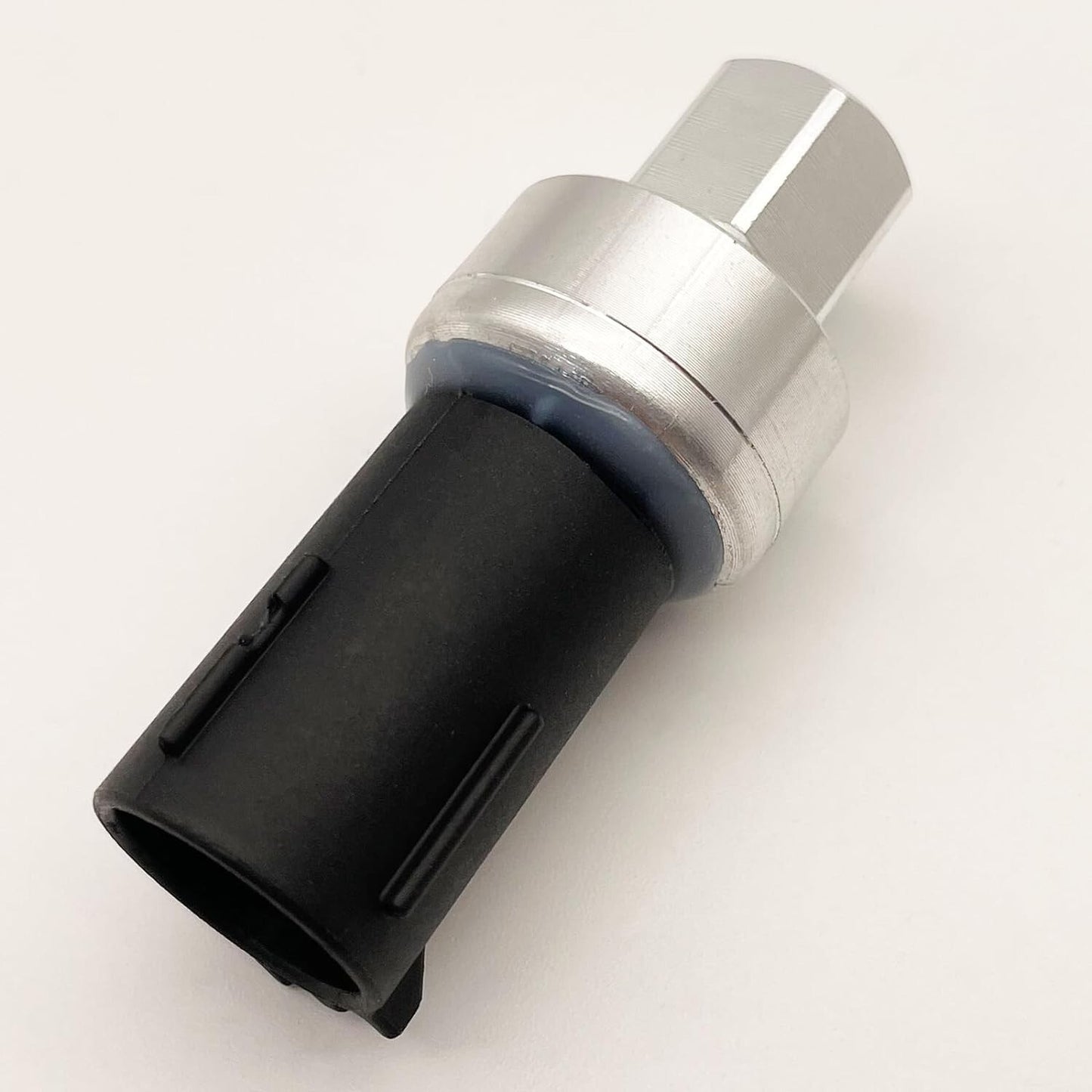 A/C Pressure Sensor Transducer Switch 6F9Z19D594AA for Ford F-150 Focus Mustang