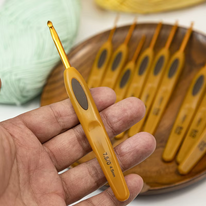 13PCS Ergonomic Crochet Hooks Set Soft Grip Handle Alloy Knitting & Weaving Tool