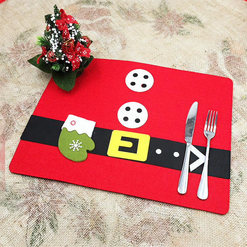 Red Holiday Placemats Table Mats Decorative Dinner Place Mats (4 Piece Set)