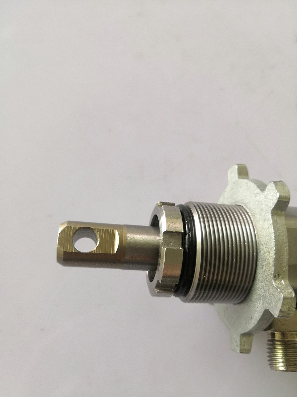 Aftermarket Airless Spray Pump For 246428 Sprayer 390 395 490 495 595 USA