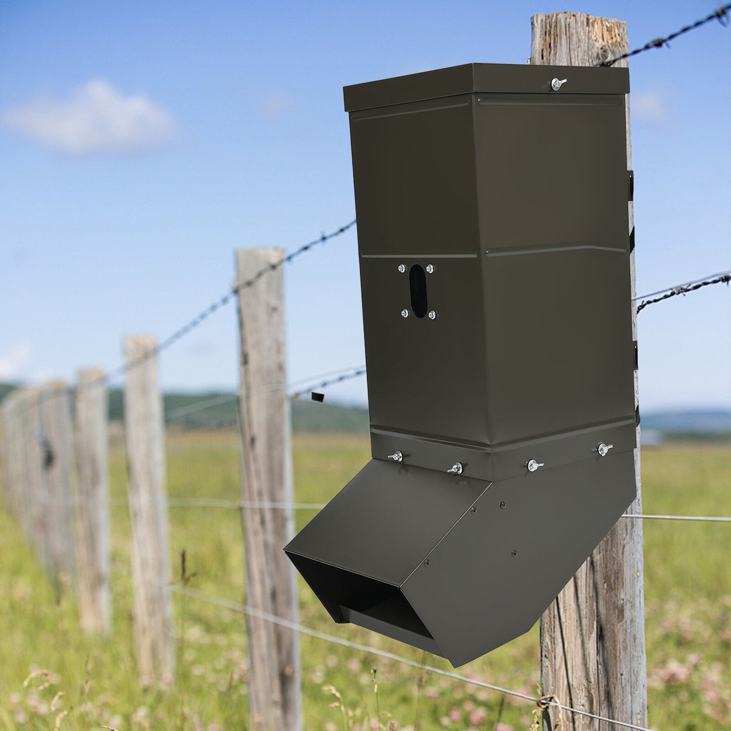 Solid Spare Portable Steel 85lb Gravity Feeder For Deer Wild Game Hunting Tree Post Mount