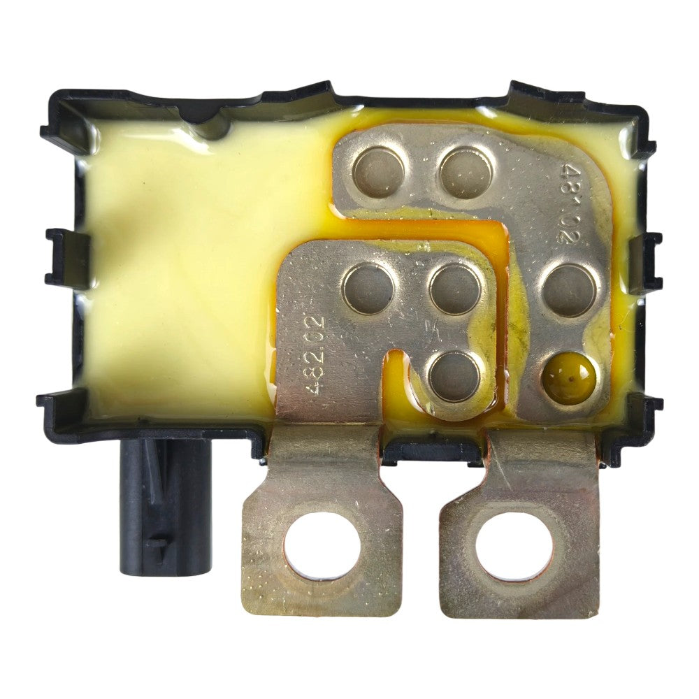 Battery Voltage Module Relay Fuse Box For Mercedes-Benz W463 W447 A0009822223