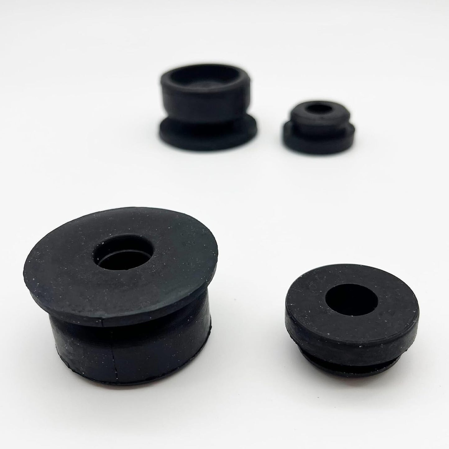 4Pcs Lower & Upper Radiator Rubber Mount Bushing Grommets for Honda Accord Civic