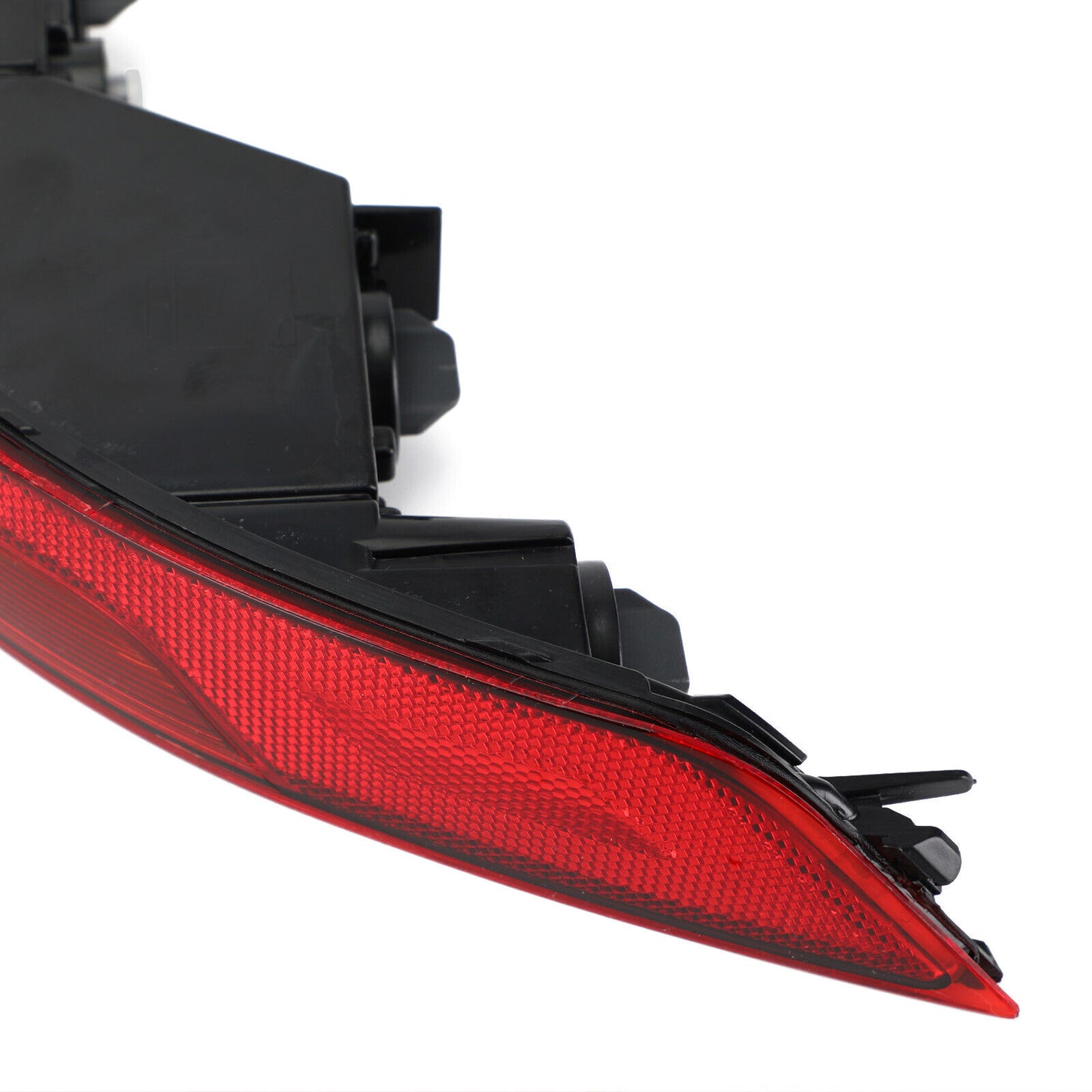 Right Rear Bumper Lower Tail Light Brake Stop Lamp For Audi Q5 18-21 RM6