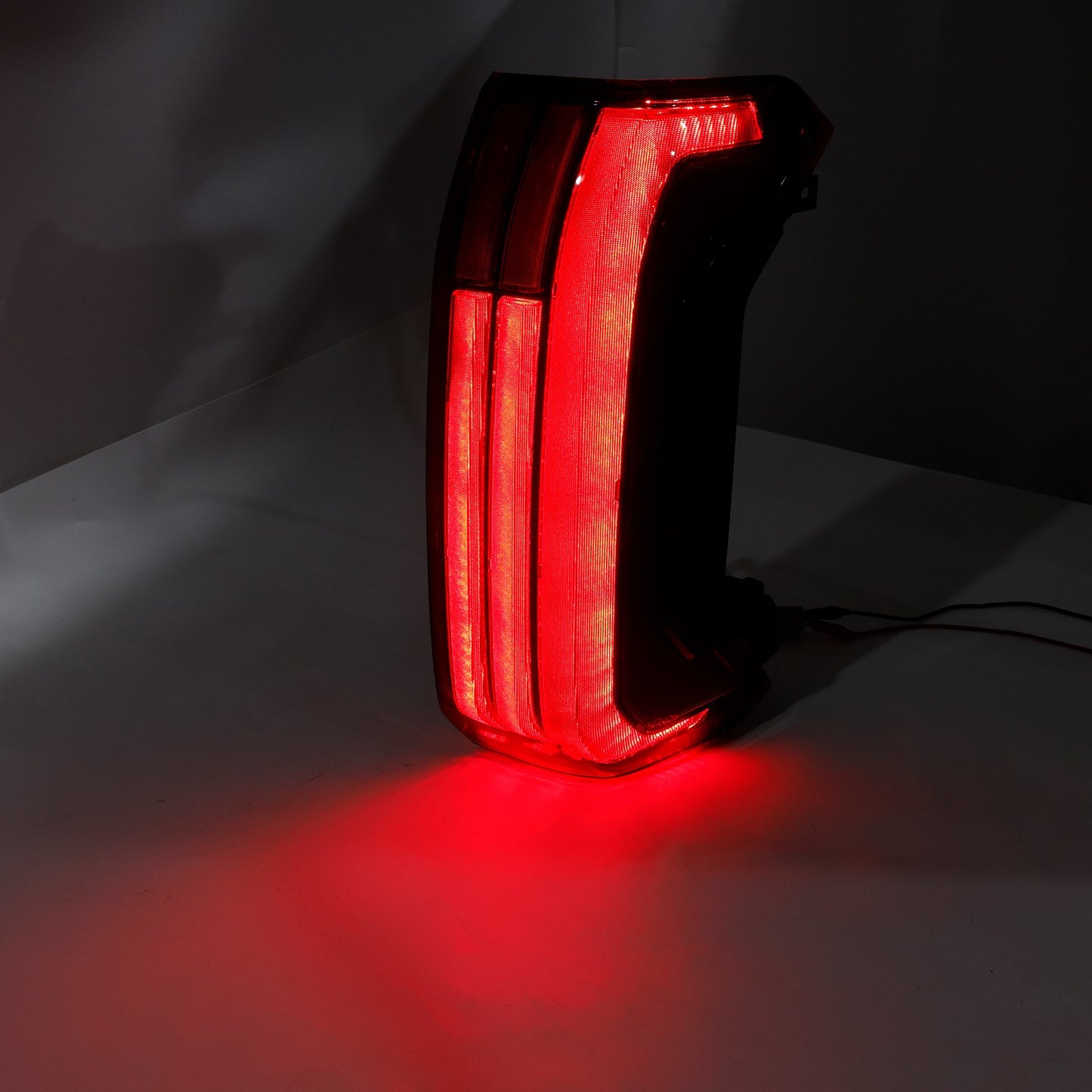 Left+Right LED Sequential Tail Lights Brake Lamps For Toyota Tundra 2022-2026