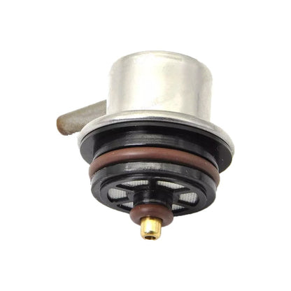 Fuel Pressure Regulator For 2001-2005 Silverado 1500 2500 HD Monte Carlo Impala
