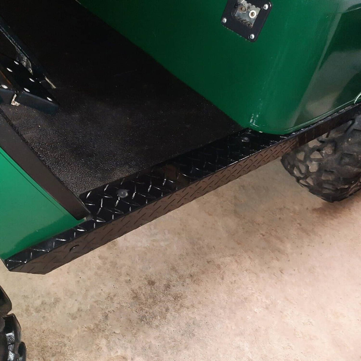 Solidspare For EZGO TXT 94-13 Golf Cart Passenger & Driver Side Diamond Plate Rocker Panel