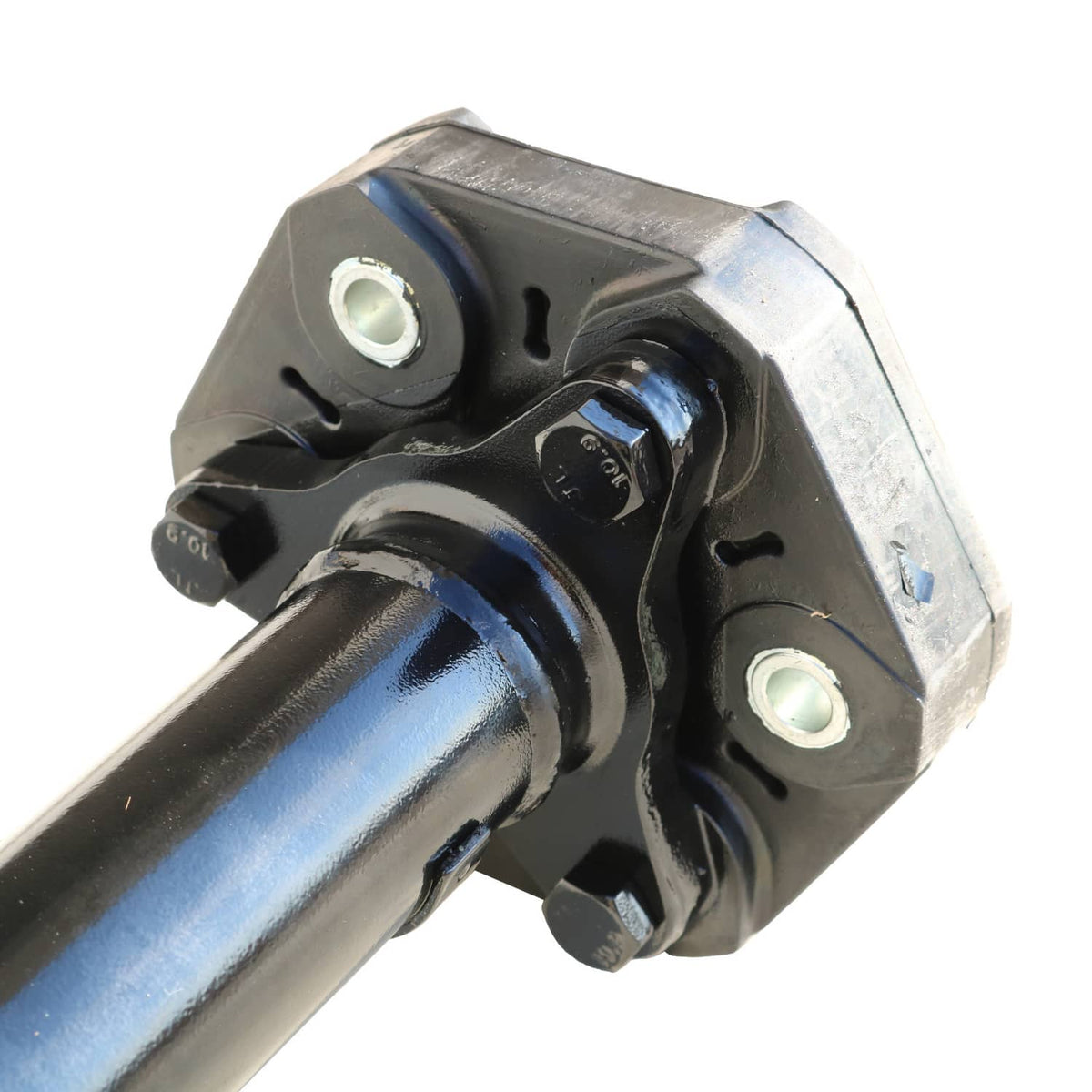 Solidspare NEW Drive Shaft Assembly 7L6521102 For 2003-10 Porsche Cayenne 04-10 VW Touareg