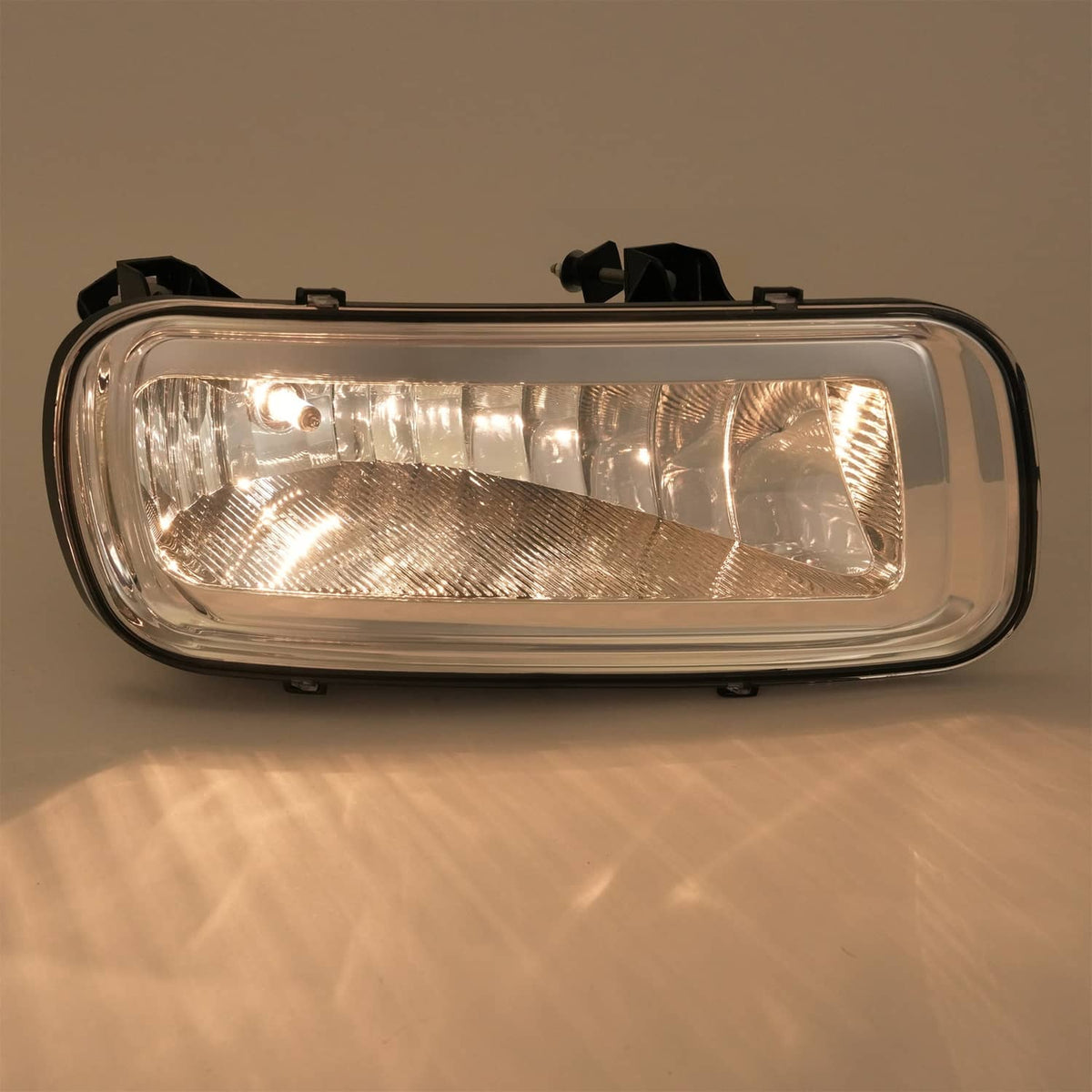 Solid Spare Fog Lights Assembly Clear Lens w/ Bulbs For 04-06 Ford F-150 06 Lincoln Mark LT