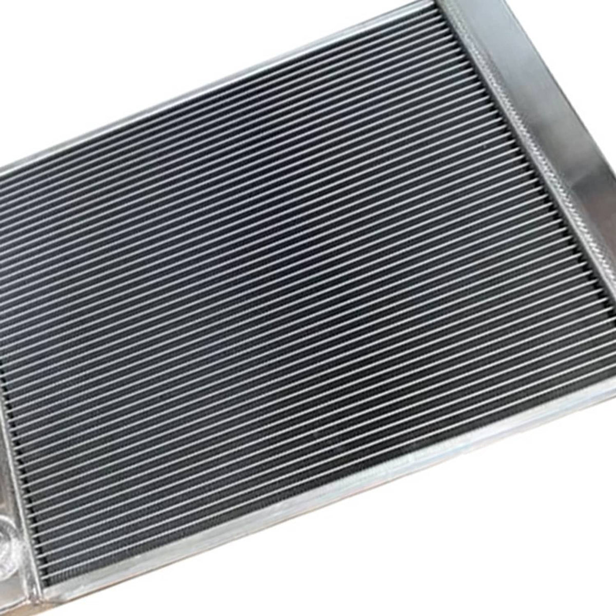 Solidspare 28"x19"x3" For Chevy GM All Aluminum Racing Radiator 2-Row Double Pass Universal