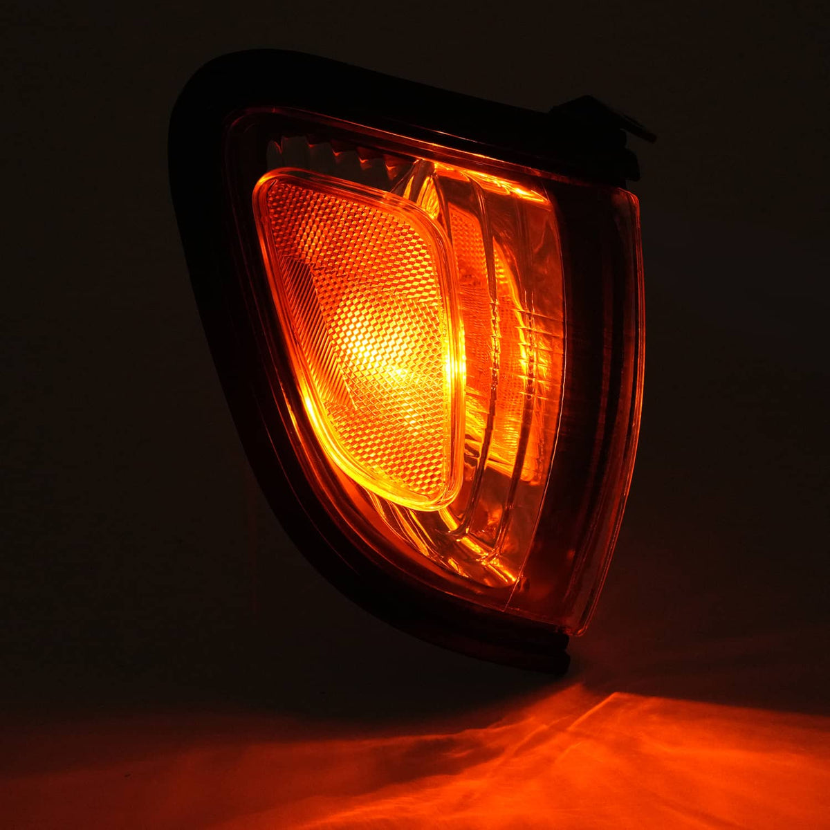 Solid Spare Passenger Side Corner Parking Signal Light For Toyota Tacoma 2001-04 #TO2521163