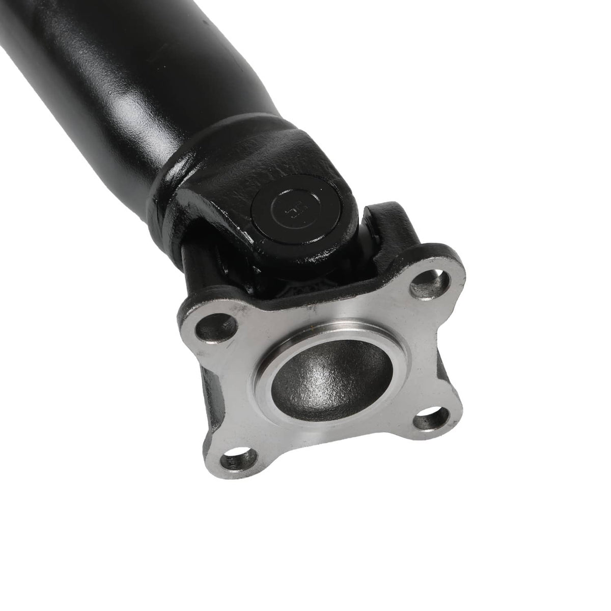 Solidspare Front Driveshaft Prop Shaft Assembly NEW For Nissan Armada INFINITI QX56 V8 5.6L