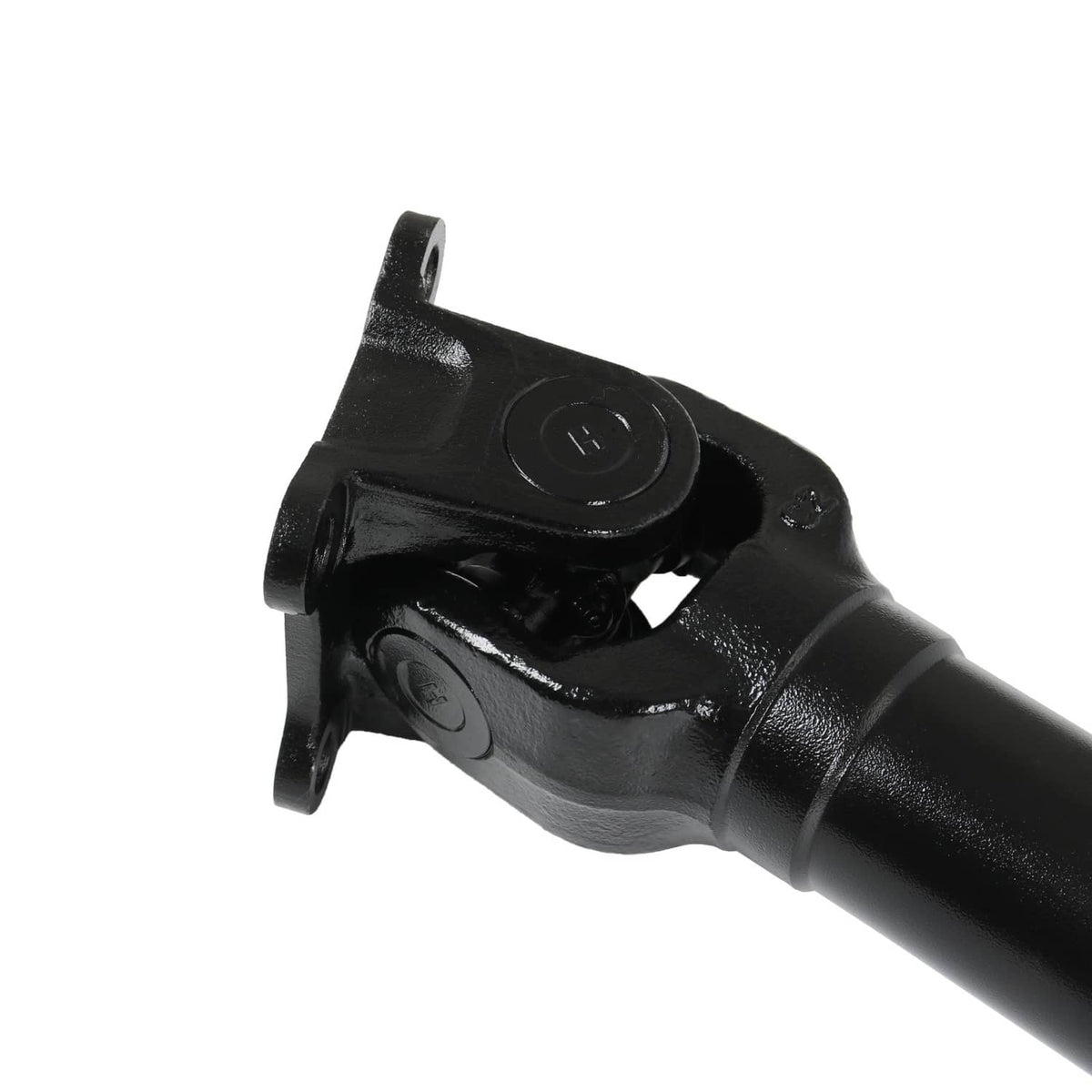 Solidspare Front Driveshaft Prop Shaft Assembly NEW For Nissan Armada INFINITI QX56 V8 5.6L