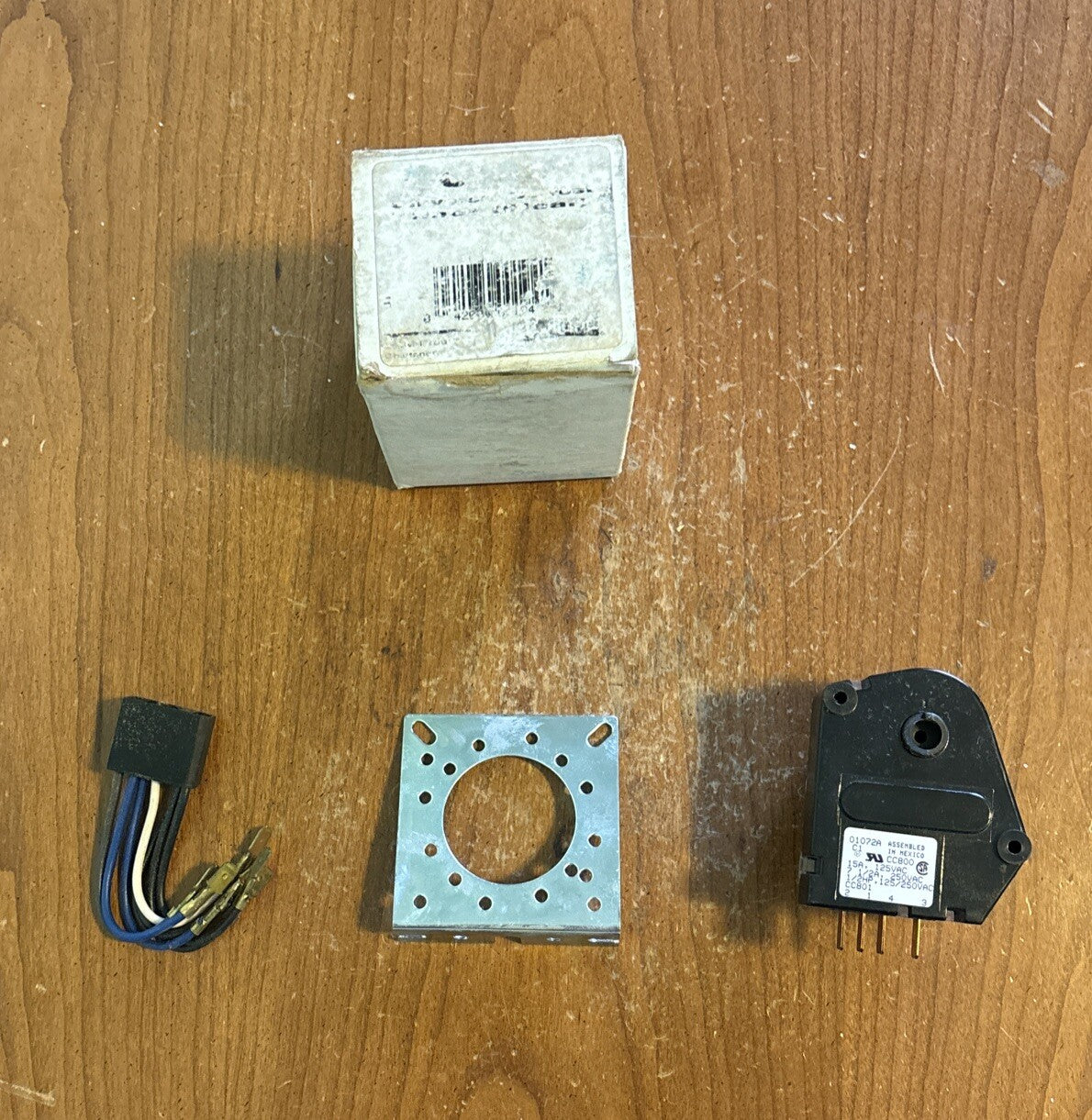 OEM Genuine Defrost Timer Assembly, Part #01072A, CC801