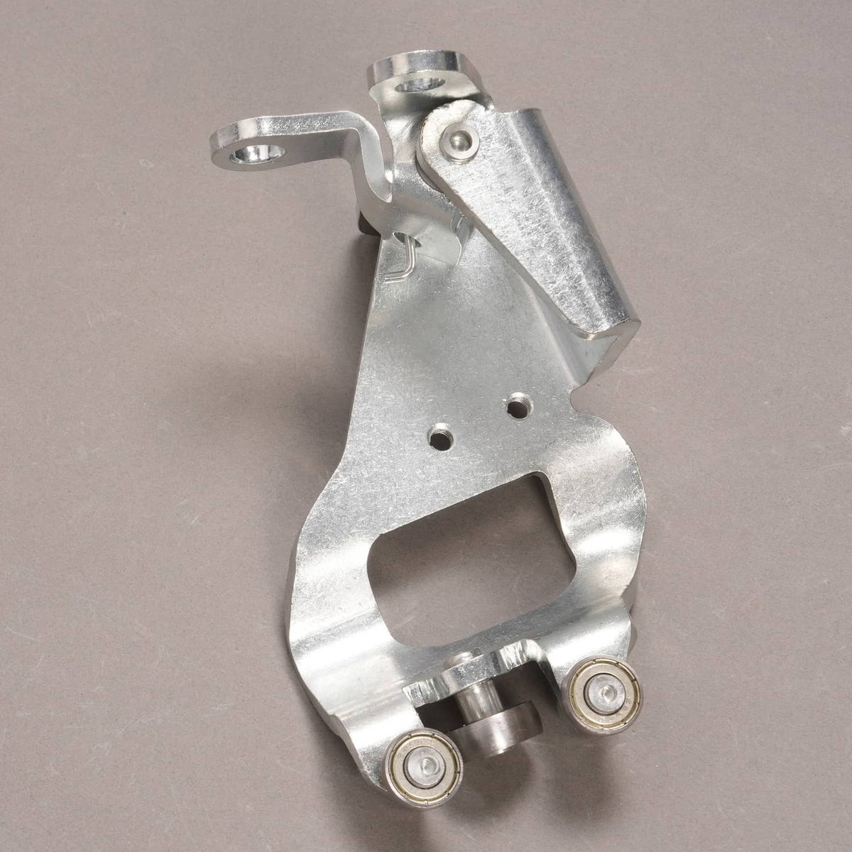 Solid Spare 1pcs Sliding Door Hinge Driver Left Side Steel For 2011-2020 Toyota Sienna