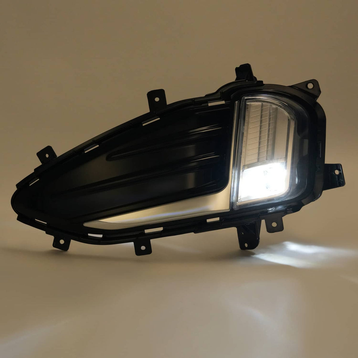 Solid Spare 2PCS For Ford Edge 2019-2024 LED Front Bumper Fog Lights Lamp w/ Cover Bezel Kit