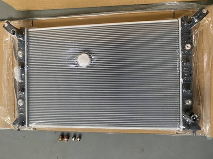 Solidspare Radiator for Chevy Silverado 2500 HD Silverado 3500 HD GMC Sierra 2500 HD 6.0L