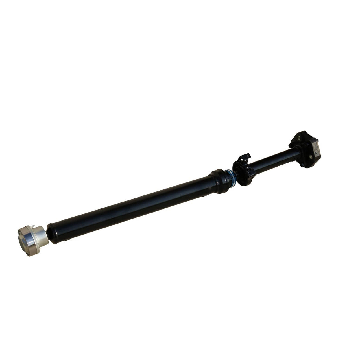 Solidspare NEW Drive Shaft Assembly 7L6521102 For 2003-10 Porsche Cayenne 04-10 VW Touareg