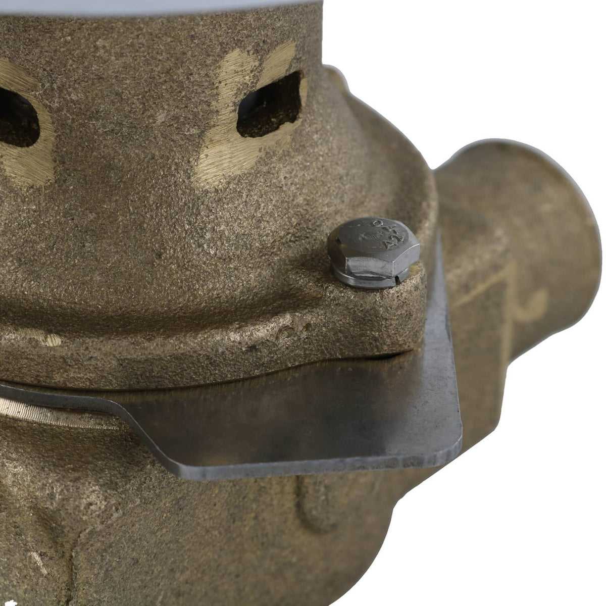 Solidspare Raw Water Pump Replaces 3907458 3912019 For M70 M71 Cummins 4B Diesel