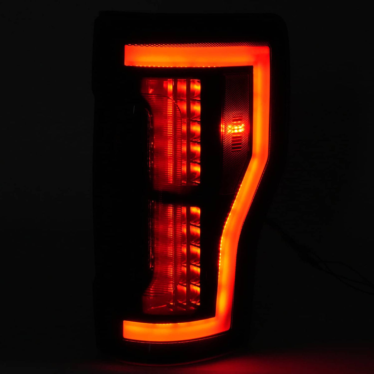Solid Spare Smoke LED Tail Lights Lamps Pair For Ford F250 F350 F450 SD Super Duty 2017-2019