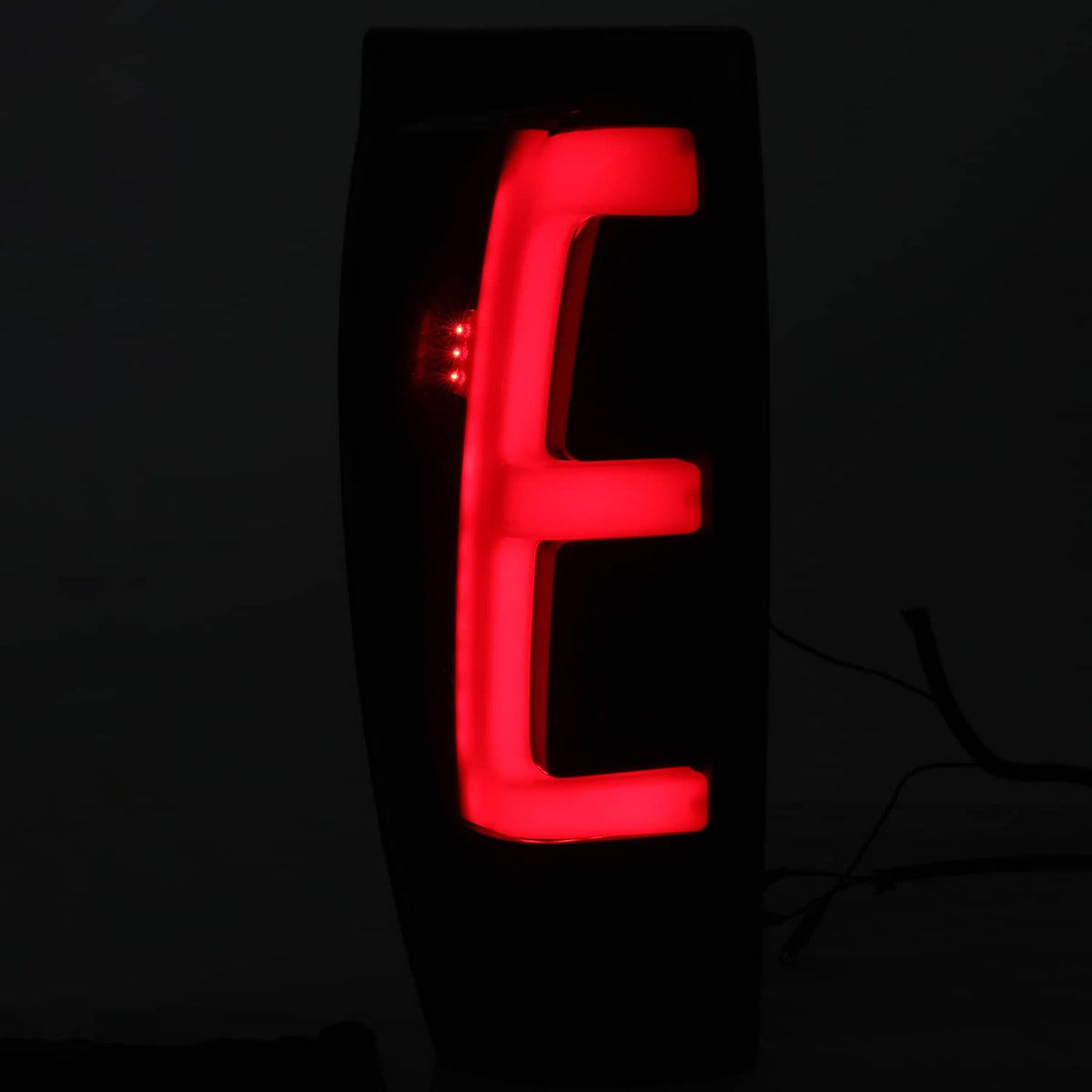 Solid Spare Black Smoke For 02-06 Chevy Avalanche 1500 2500 LED Tube Tail Lights Brake Lamps