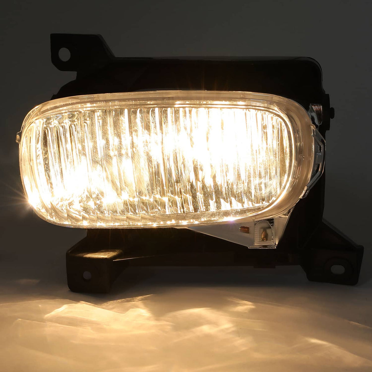 Solid Spare Front Left Drving Fog Lamp Clear With Bulb Set For Toyota Tundra 2000-2006