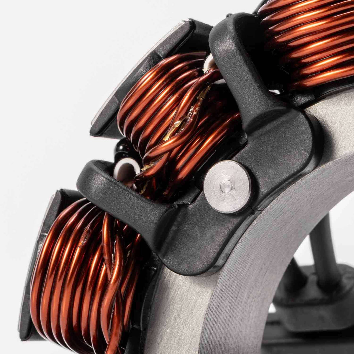 Solidspare Motorcycle Stator Coil for Harley Electra Glide Road Glide Road King 2002-2005