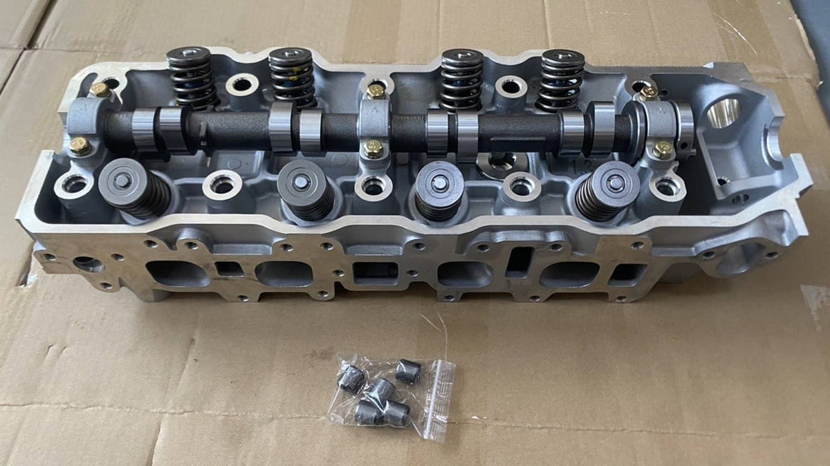 Solidspare Complete Cylinder Head Fit For 1985-1995 Toyota 4Runner Pickup Celica 2.4L 22R