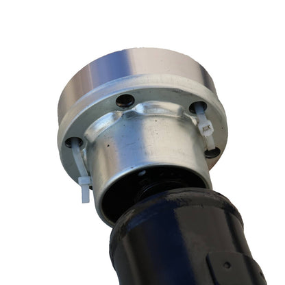 Solidspare NEW Drive Shaft Assembly 7L6521102 For 2003-10 Porsche Cayenne 04-10 VW Touareg